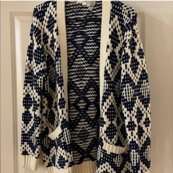 New - Picture 2 of 2